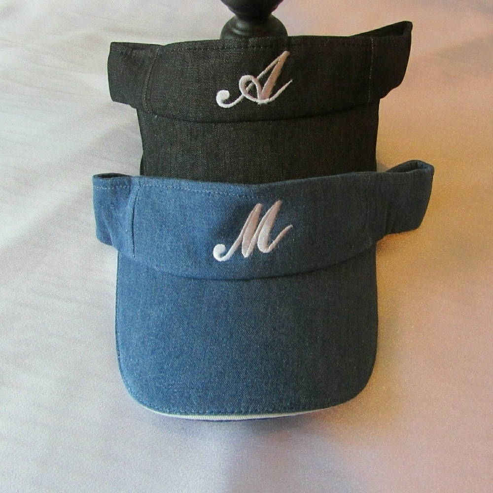 Monogrammed Visor - Picture 4 of 4